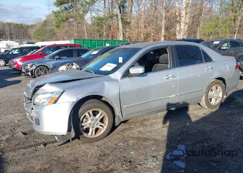2007 Honda Accord 2.4 Ex z USA, uszkodzony, nr VIN 1HGCM56767A065623